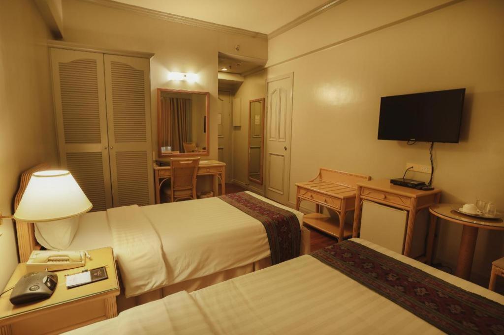 Casa Leticia Boutique Hotel Davao Экстерьер фото