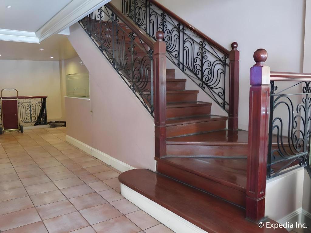 Casa Leticia Boutique Hotel Davao Экстерьер фото