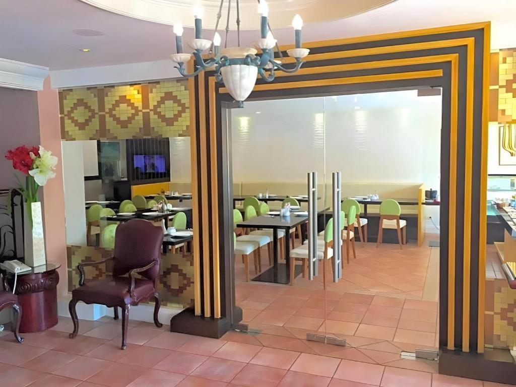Casa Leticia Boutique Hotel Davao Экстерьер фото